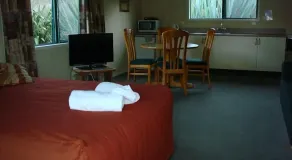 Kiwi Park Motels - Chambre
