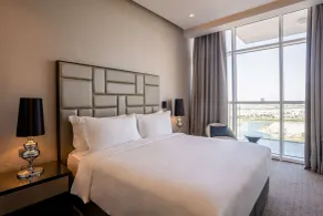 Radisson Dubai Damac Hills - Chambre