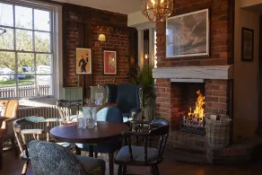 Feathers by Chef & Brewer Collection - Restaurante