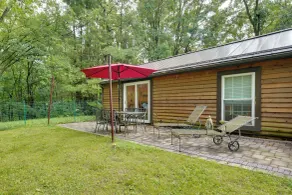 Woodland Spa Sanctuary: Delaware Home w/ Swim Spa - Interiör