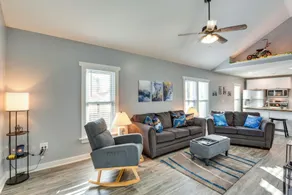 Charming Missouri Home < 1 Mi to Katy Trail! - Intérieur