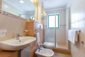 Porto Giardino - CDSHotels - Bathroom