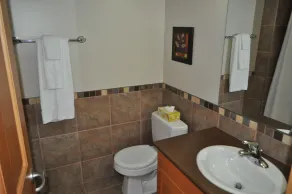 Red Mountain Village Condos - Badezimmer