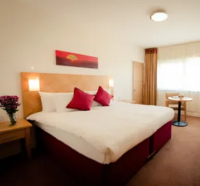 Aspect Hotel Park West - Room