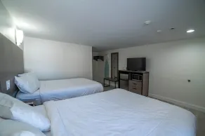 Viking Shores Motor Inn - Rom