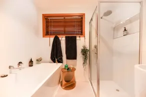 Hideaway@Hepburn - Bathroom