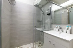 Sunshine Apartment - Bathroom