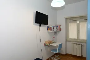 Single room in cozy and comfortable apartment - Zimmer