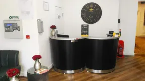 Trivelles Gatwick Hotel & airport Parking - Reception