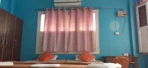 Sri Yoga Mandir - Room