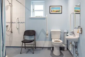 The Plough Inn - Bathroom