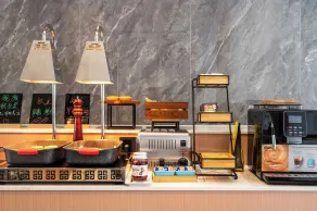 Poltton Grand Century Hotel - Restaurant