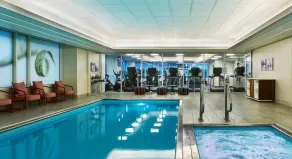 Hyatt Centric Chicago Magnificent Mile - Pool