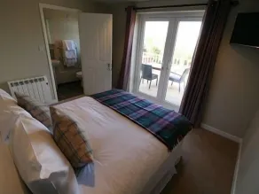The Fox & Hounds - Room