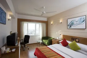 Lemon Tree Hotel, Ahmedabad - Chambre
