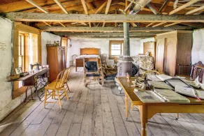 Pioneer-era Retreat in Sanborn w/ Museum Access - Interiör