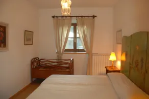 Kinderfreundliches charmantes Apartment mit Garten, Pool und Grill | Naturblick - Zimmer
