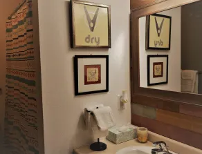 Arhaus 2 Experience a chic and inviting accommodation in Grand Forks - Badezimmer