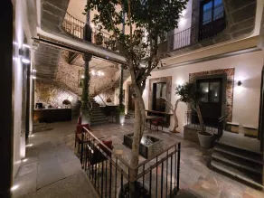 Milo Collection Hotel - Lobby