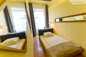 Hotel Urania - Chambre