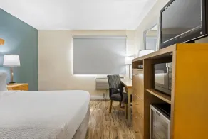 Days Inn by Wyndham Woodland - Chambre