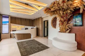 Elysian Airport Hotel & Restaurant - Reception