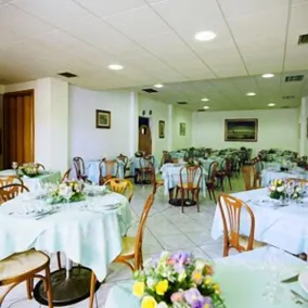 Hotel Prestige - Restaurang