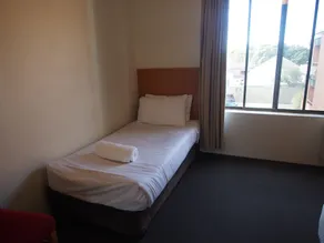 Garden Lodge Sydney Hotel - Room