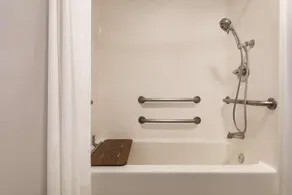 Country Inn & Suites by Radisson, Panama City, FL - Bathroom