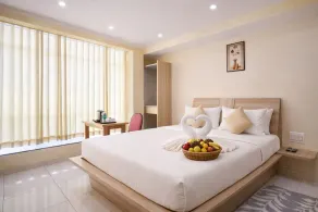 Manthra Hotel Arakere Bannerghatta - Rom