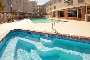 Holiday Inn Express Hotel & Suites Eagle Pass by IHG - Piscine