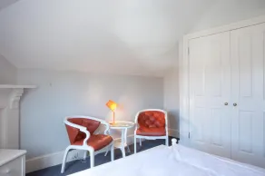 Lowena Cafe and Accommodation - Room