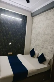 Dev Hotel Mansarovar - Værelse