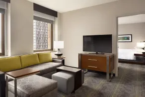 Embassy Suites By Hilton Pittsburgh Downtown - Chambre