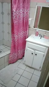 Hilltop View Guesthouse - Baño