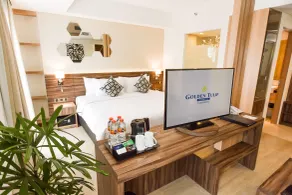 Golden Tulip Essential Tangerang - Chambre