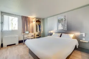 B&B HOTEL FREJUS Puget-sur-Argens - Chambre