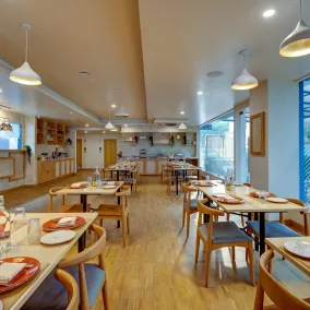 Bloom Hotel - HITEC City - Restaurant