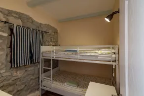 Villa con barbacoa, jardín y piscina | Vistas a la piscina - Habitación