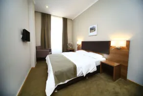 Tskaltubo Plaza Hotel - Zimmer