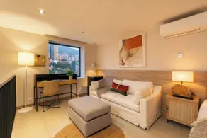 Landmark Hotel - Chambre