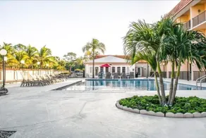 Baymont by Wyndham Bonita Springs - Piscine