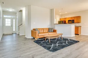 Close to Main Street: Townhome in Zionsville - Interiör