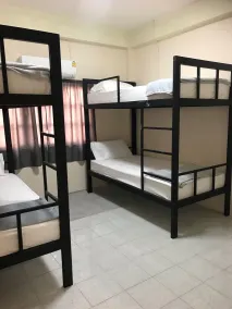 Holiday Phangan - Hostel & Bar - Rom