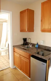 ANS INN & SUITES - Chambre