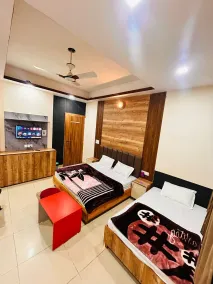 Kaushal Palace - 500 m from Shri Khatu Shyam Ji Temple - Habitación