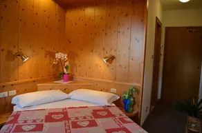 Hotel Ladina - Room