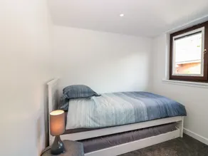 Dolphin Cottage - Room