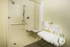 Days Inn by Wyndham Florence Near Civic Center - Salle de bain