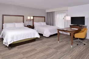 Hampton Inn & Suites Ann Arbor West - Room